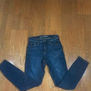 Universal thread jeans